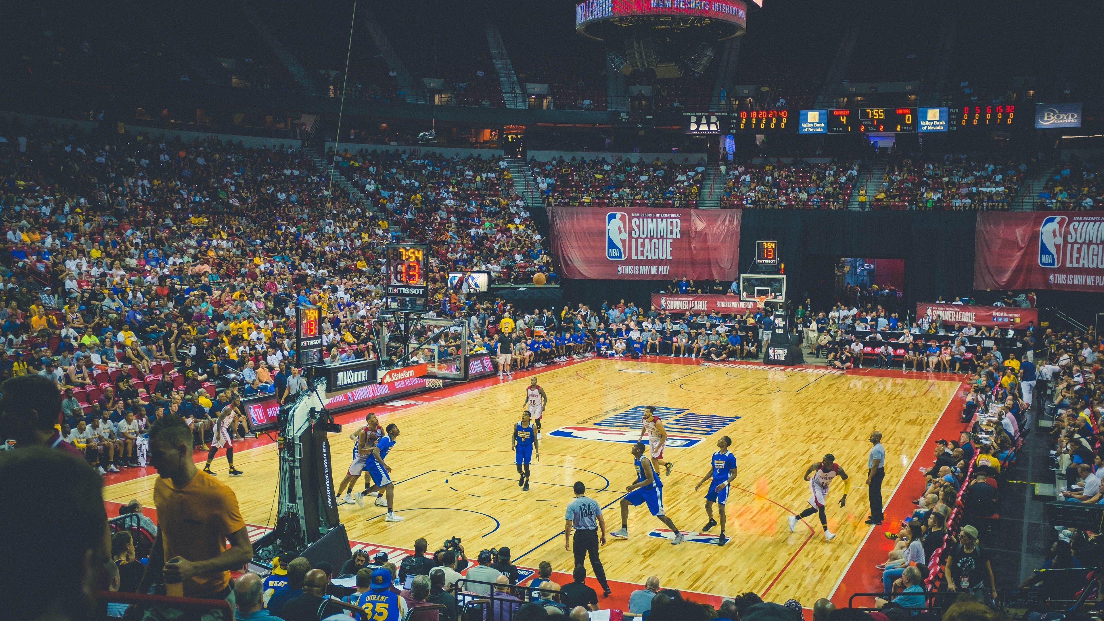 世体揭秘，巴尔德假期赴阿布扎比开启精神朝圣之旅